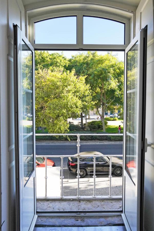 Casa St Yves - Sunny Flat In Setubal On Av Luisa Todi 아파트 외부 사진