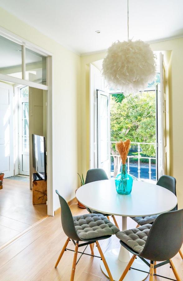Casa St Yves - Sunny Flat In Setubal On Av Luisa Todi 아파트 외부 사진