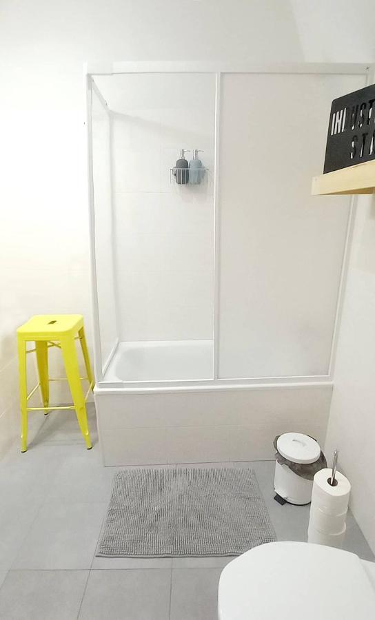 Casa St Yves - Sunny Flat In Setubal On Av Luisa Todi 아파트 외부 사진